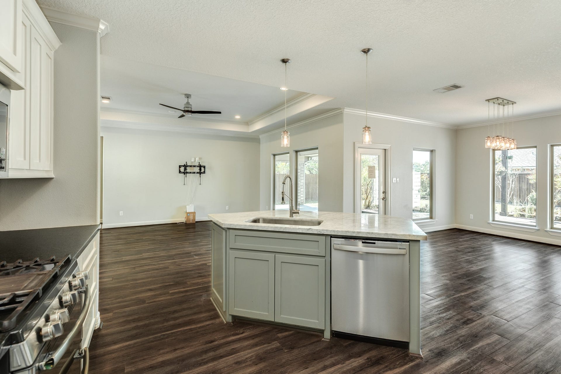101 Rock Rose Lane, Lake Jackson, TX 77566 101 Rock Rose Lane, Lake Jackson, TX 77566