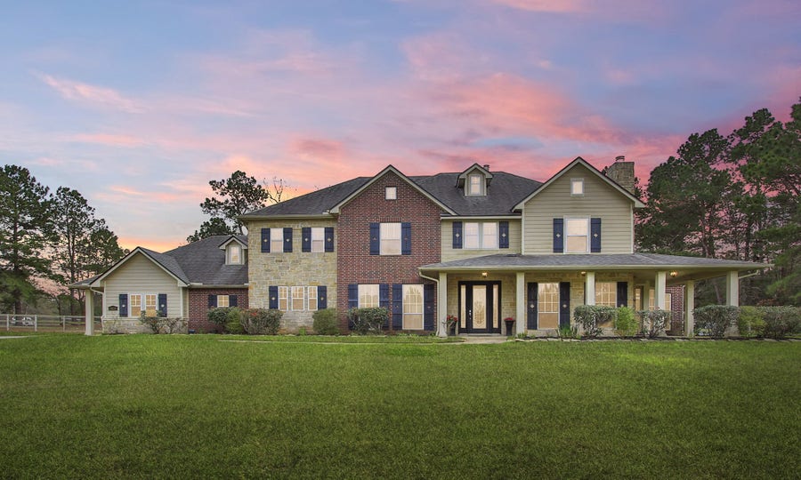 Property photo for 26231 Crown Ranch Boulevard, Montgomery, TX