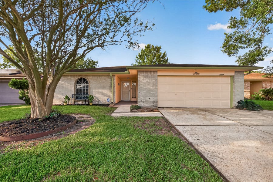 Property photo for 2515 Quiver Lane, Houston, TX