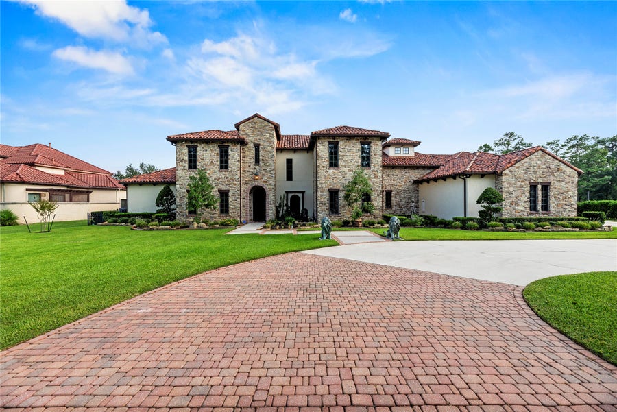 Property photo for 7715 Firethorne Creek Court, Spring, TX