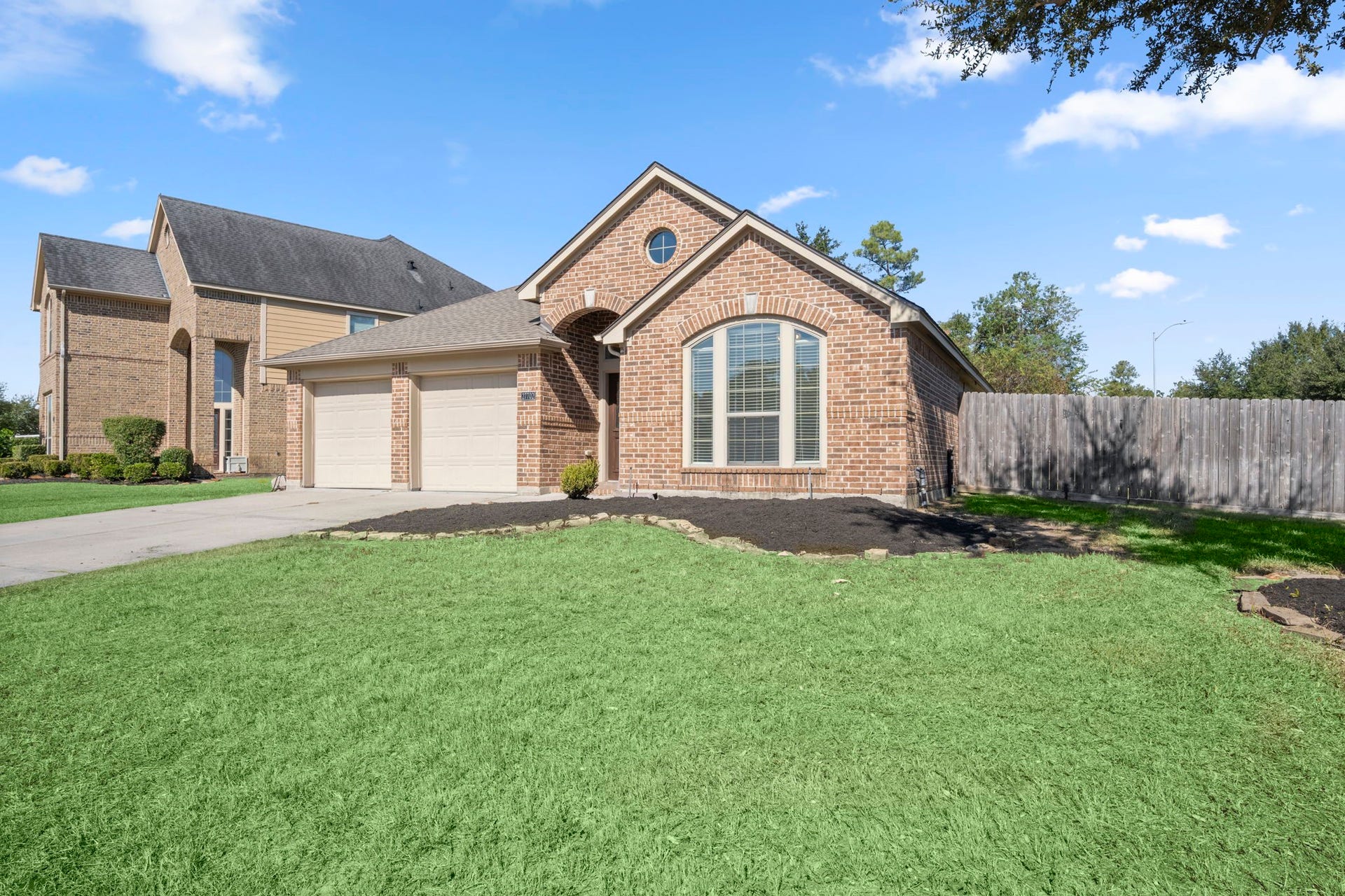 27702 Amy Willow Lane, Spring, TX 77386