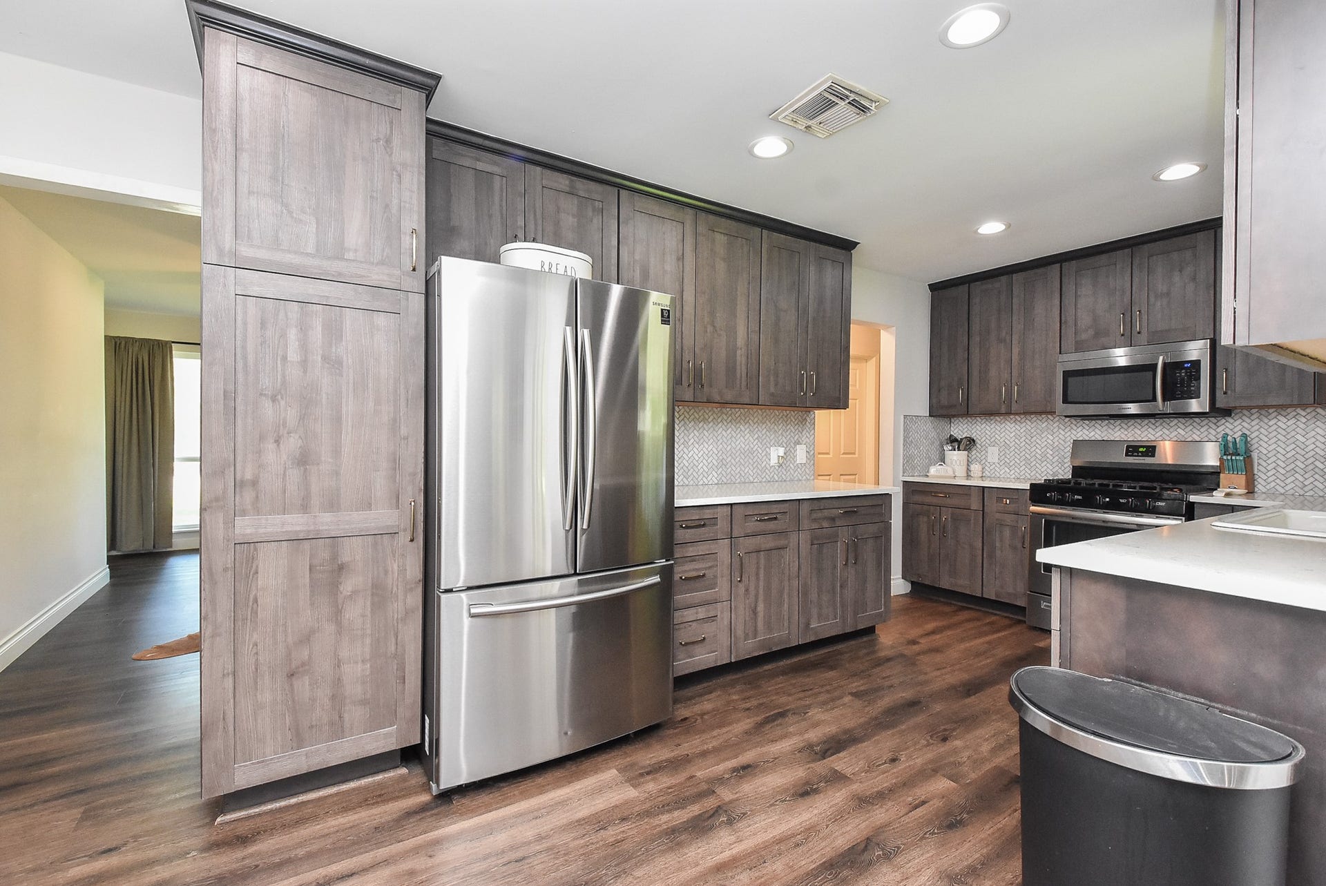 212 S Mattson Street, West Columbia, TX 77486 212 S Mattson Street, West Columbia, TX 77486