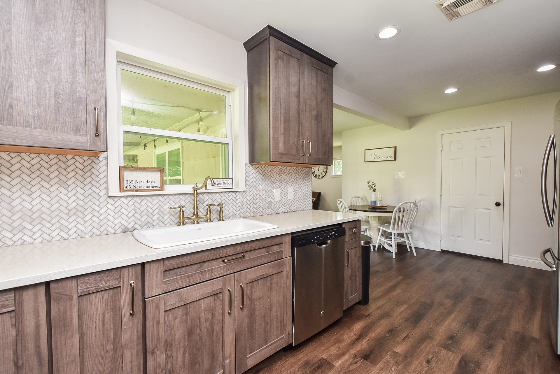 212 S Mattson Street, West Columbia, TX 77486 212 S Mattson Street, West Columbia, TX 77486