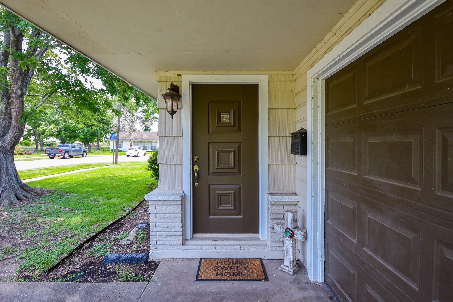212 S Mattson Street, West Columbia, TX 77486 212 S Mattson Street, West Columbia, TX 77486