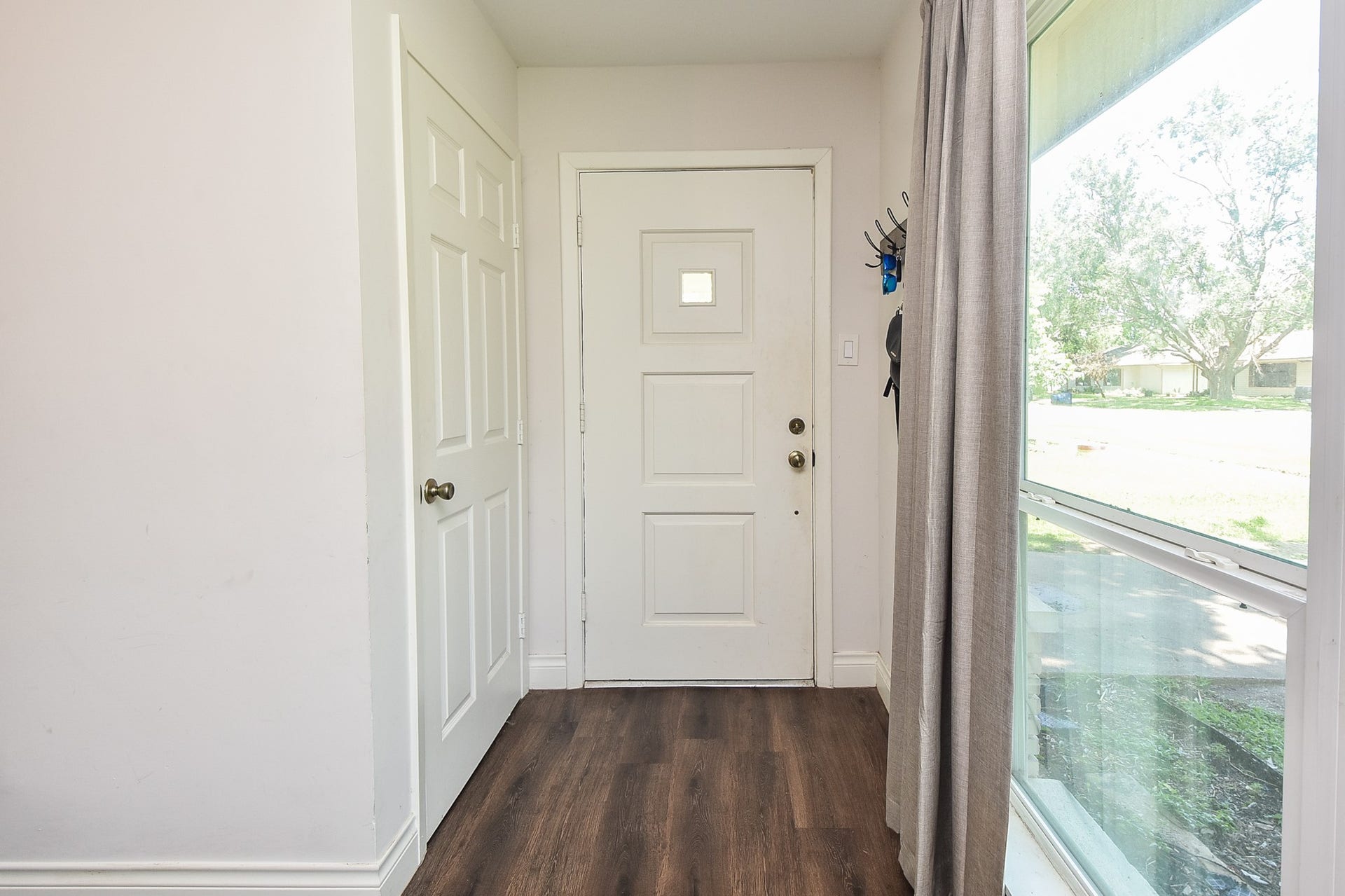 212 S Mattson Street, West Columbia, TX 77486 212 S Mattson Street, West Columbia, TX 77486