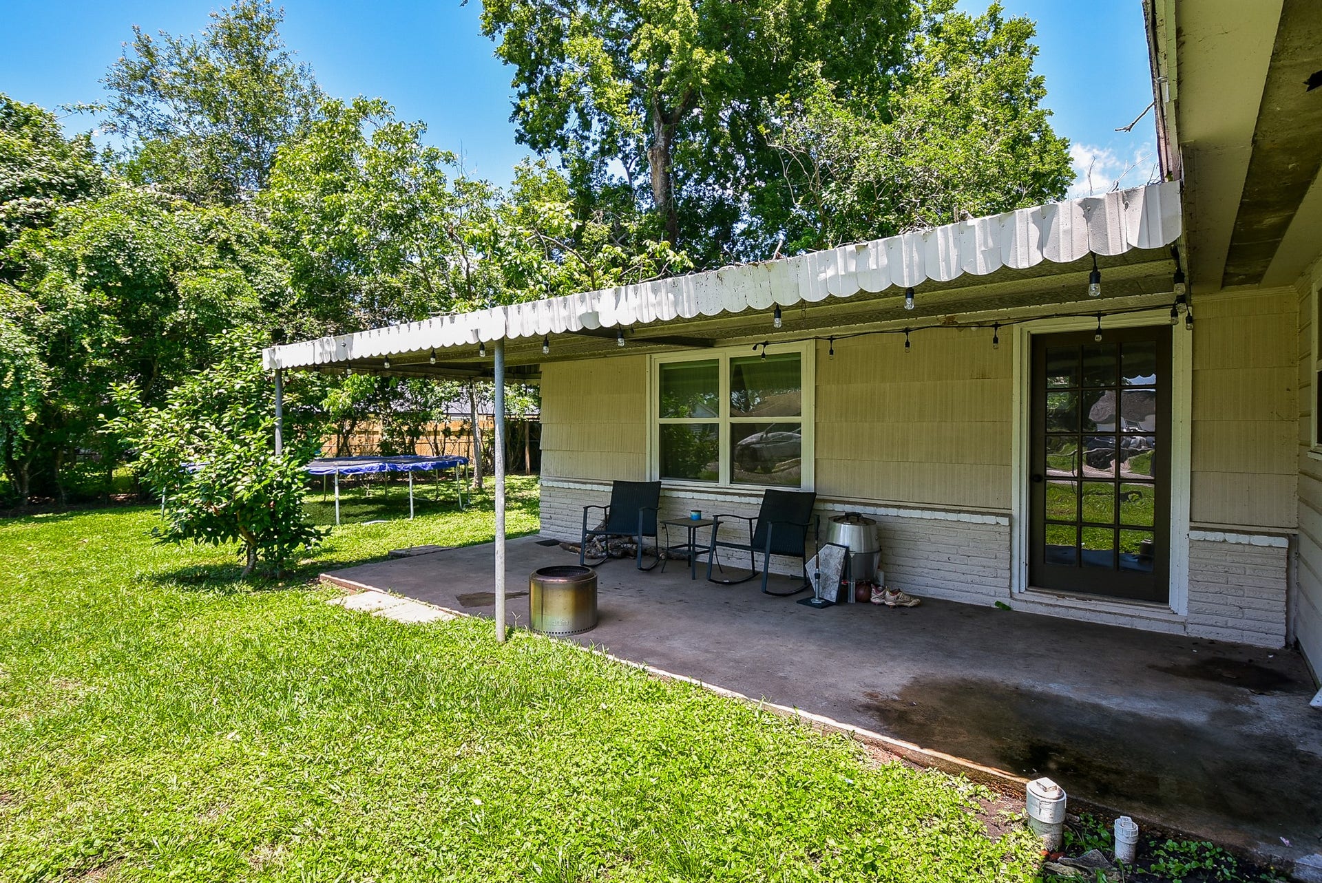212 S Mattson Street, West Columbia, TX 77486 212 S Mattson Street, West Columbia, TX 77486