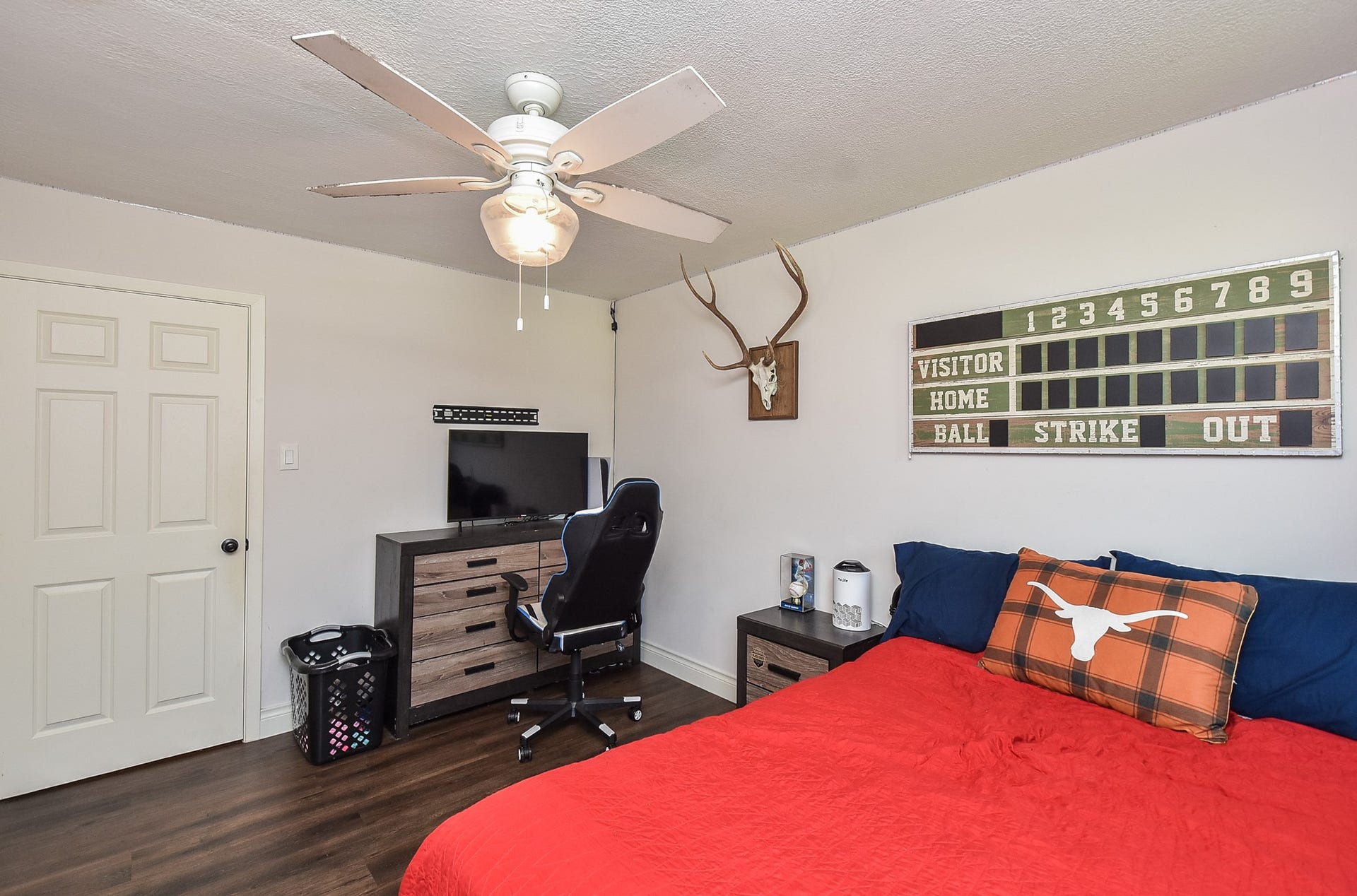 212 S Mattson Street, West Columbia, TX 77486 212 S Mattson Street, West Columbia, TX 77486