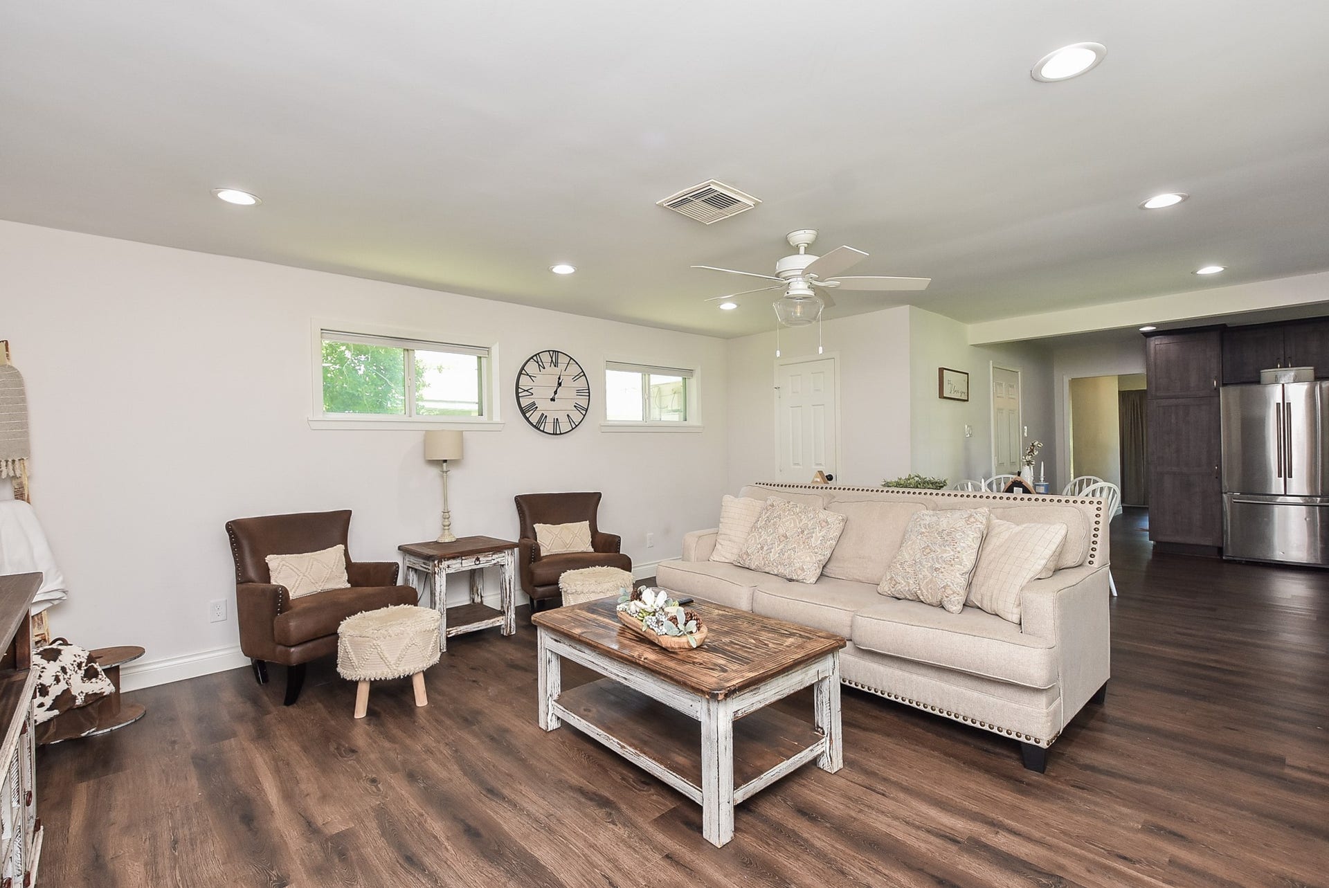 212 S Mattson Street, West Columbia, TX 77486 212 S Mattson Street, West Columbia, TX 77486