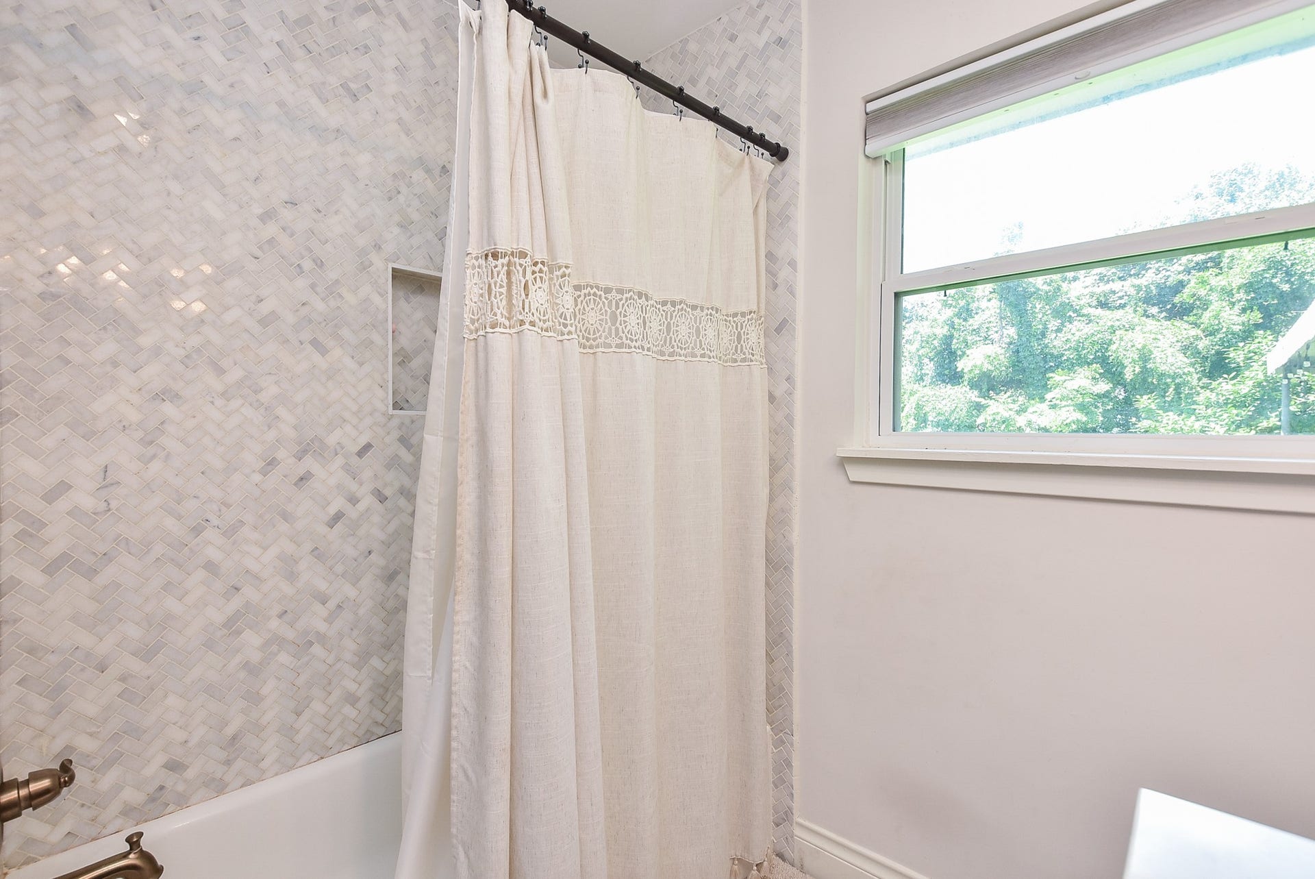 212 S Mattson Street, West Columbia, TX 77486 212 S Mattson Street, West Columbia, TX 77486