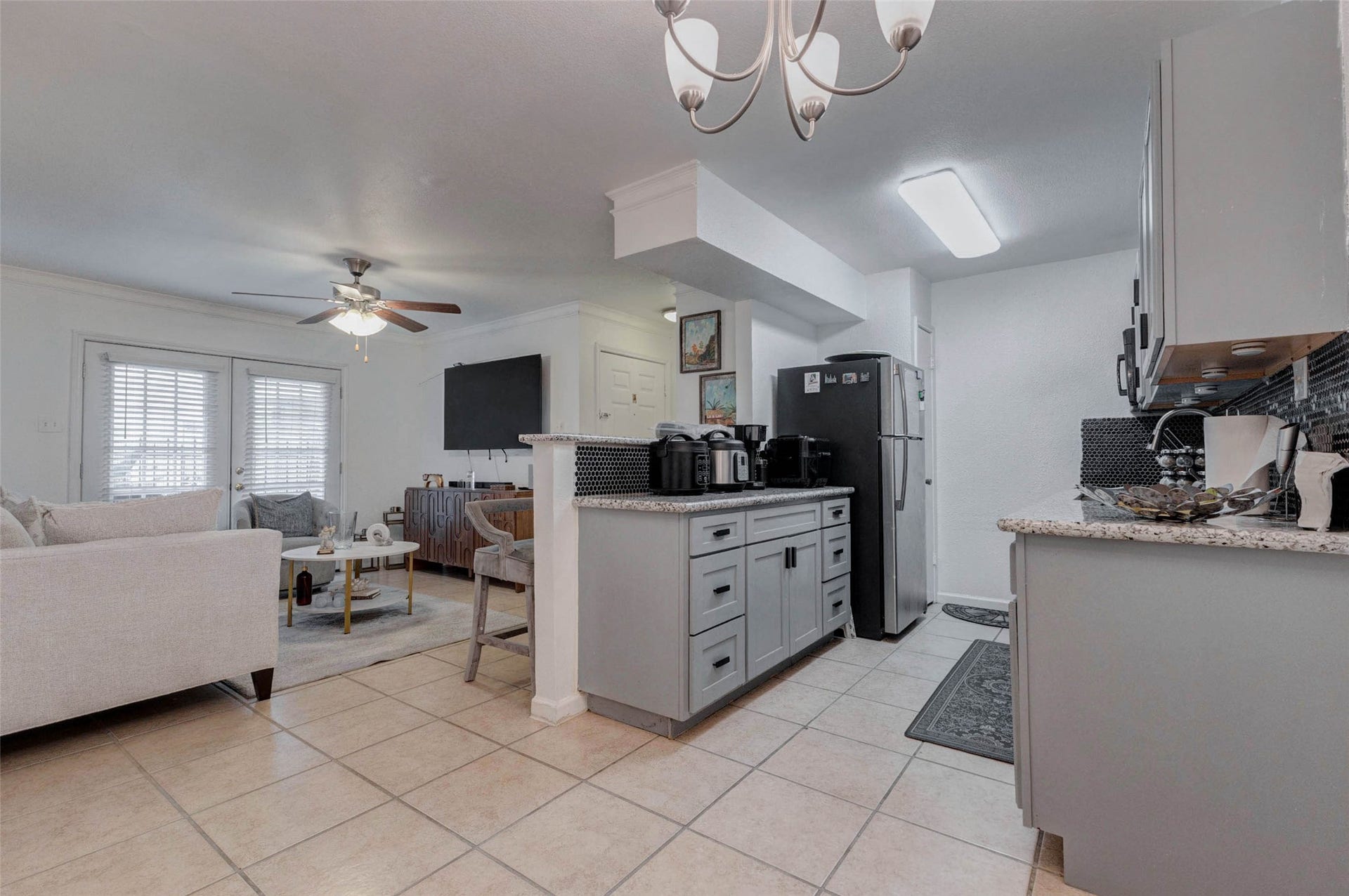 2750 Holly Hall Street, #311, Houston, TX 77054 2750 Holly Hall Street, #311, Houston, TX 77054