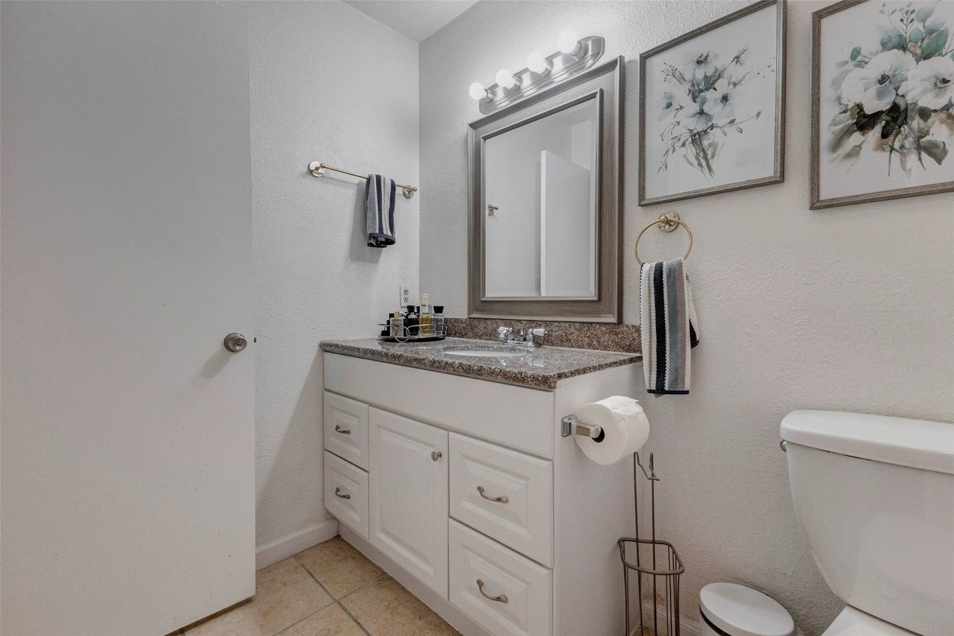 2750 Holly Hall Street, #311, Houston, TX 77054 2750 Holly Hall Street, #311, Houston, TX 77054