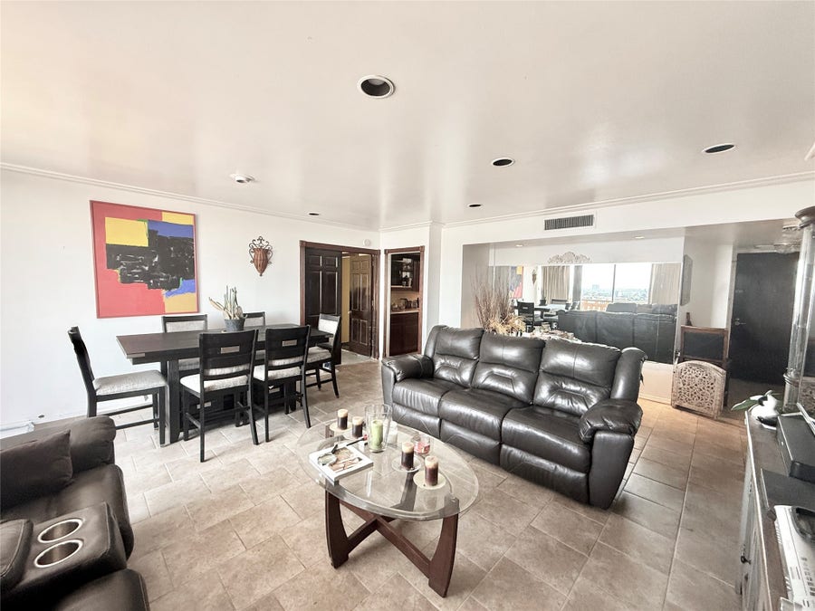 Property photo for 2016 Main Street, #1704, Houston, TX