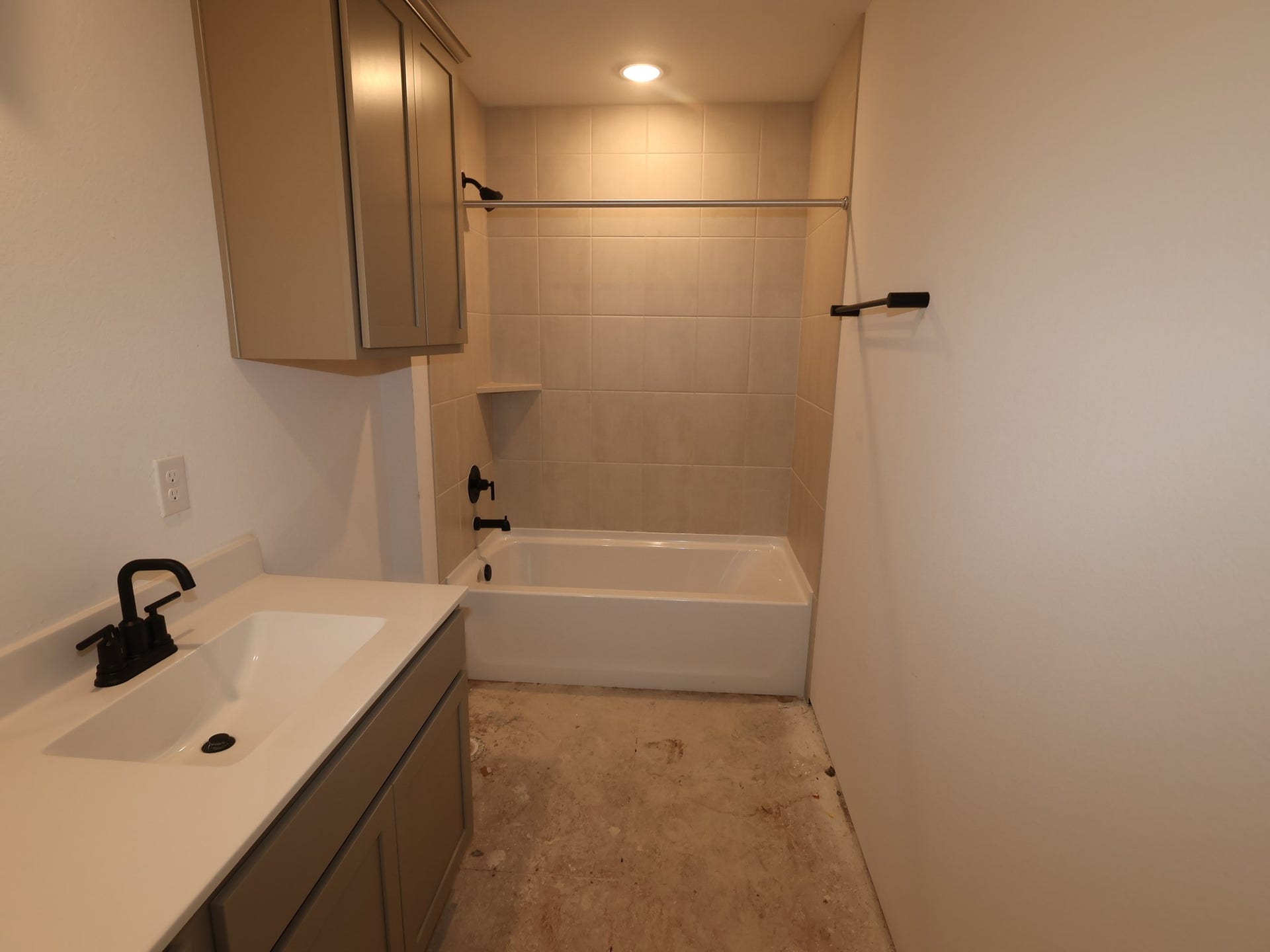 3625 Reina Reach Lane, Santa Fe, TX 77510