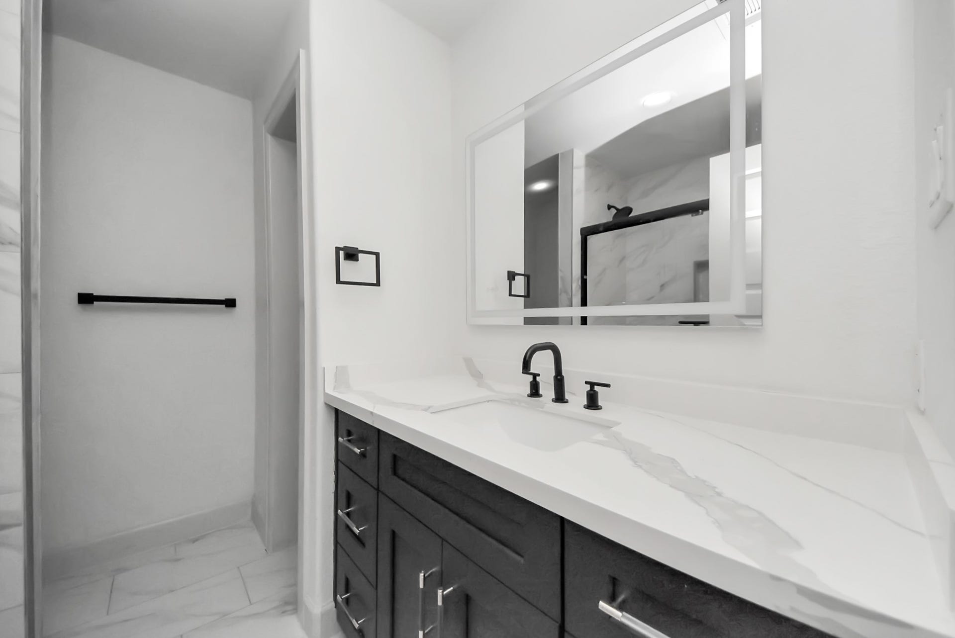 15529 Weldon Drive, Houston, TX 77032 15529 Weldon Drive, Houston, TX 77032