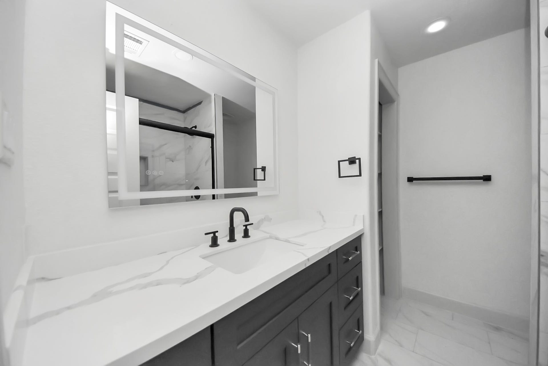 15529 Weldon Drive, Houston, TX 77032 15529 Weldon Drive, Houston, TX 77032