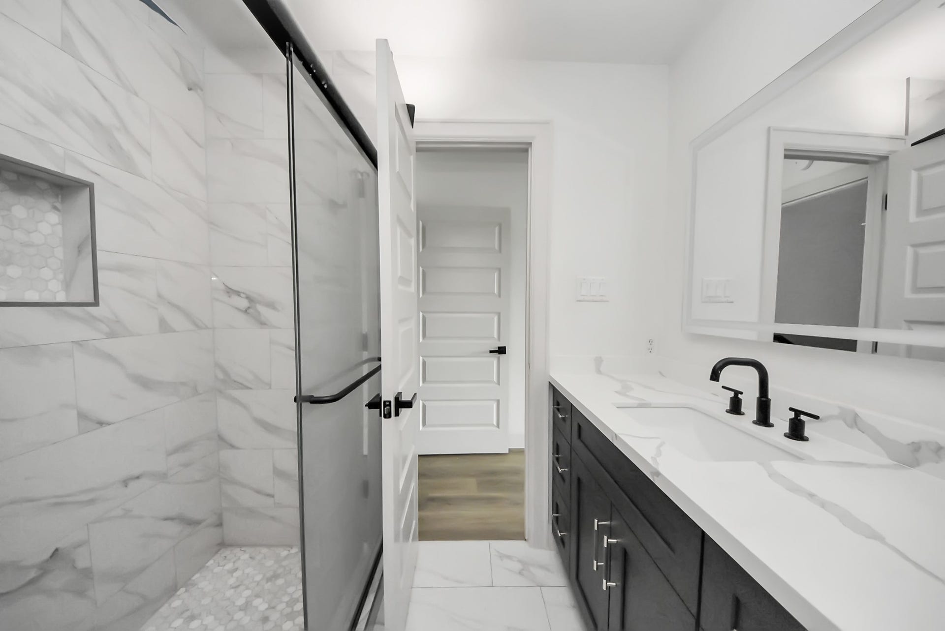 15529 Weldon Drive, Houston, TX 77032 15529 Weldon Drive, Houston, TX 77032