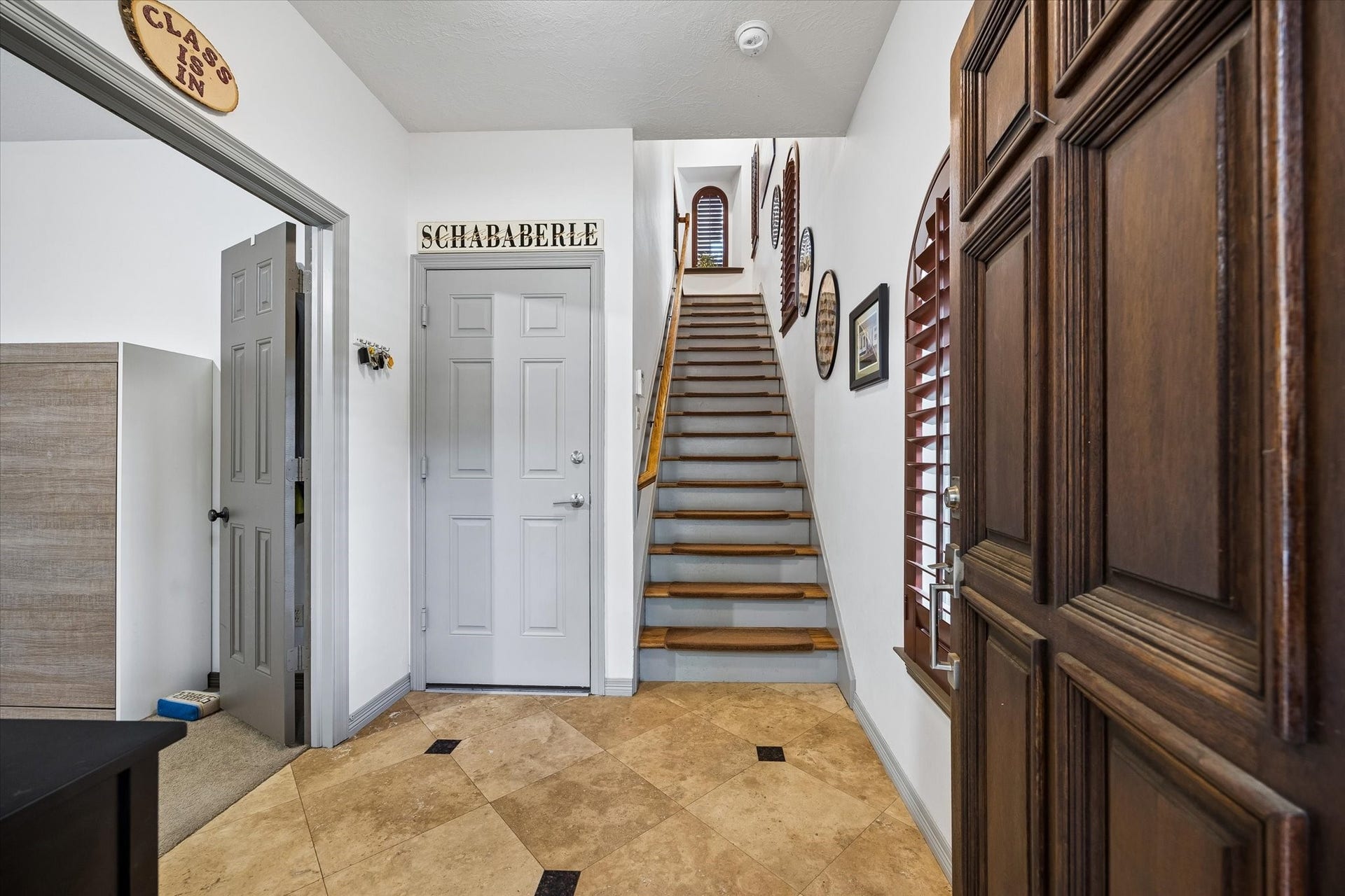Inside the home are warm colors and luscious textures.