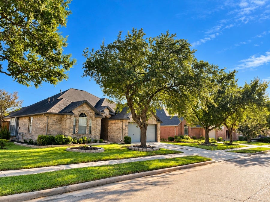 Property photo for 11563 E Withers Way Circle, Houston, TX