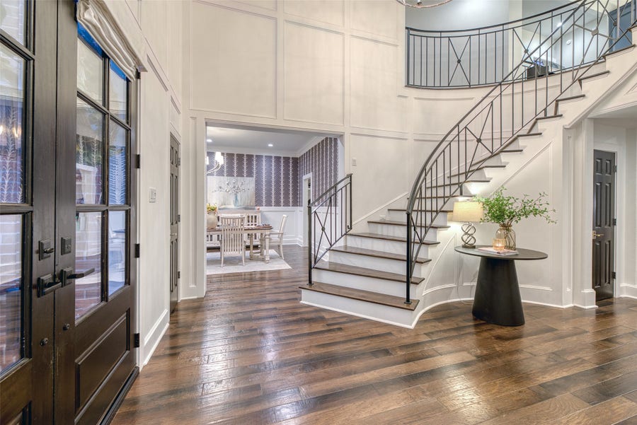 Property photo for 923 Chinquapin Place, Houston, TX