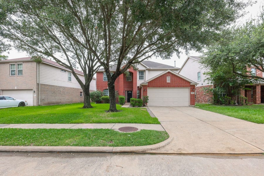 Property photo for 2814 Crestbrook Bend Lane, Katy, TX