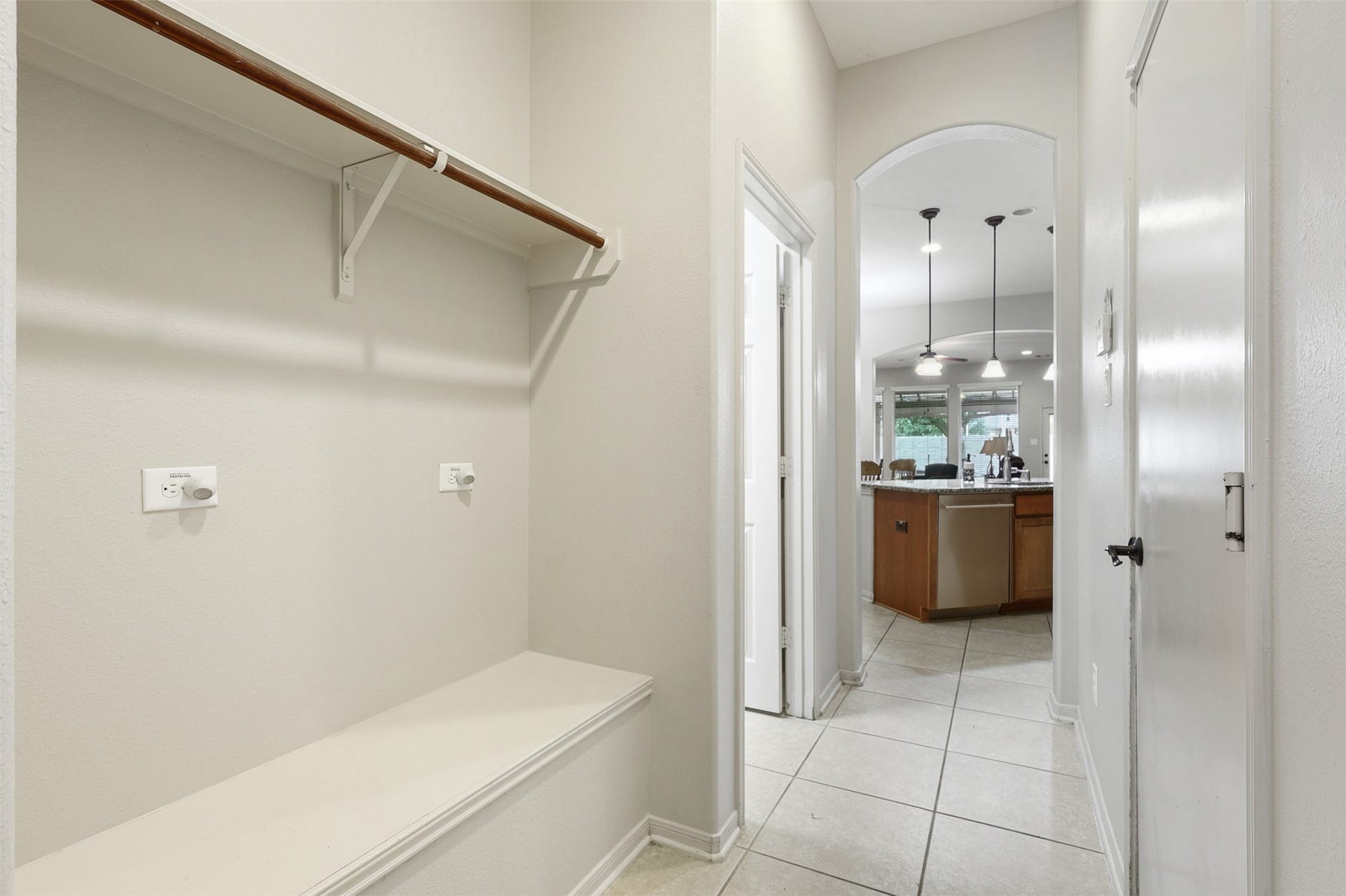 2902 Red Maple Drive, Katy, TX 77494 Conveniently located near the garage entry, this well-designed mudroom offers built-in storage and organization space, creating the perfect drop zone for shoes, backpacks, coats, and everyday essentials while helping keep the home tidy and organized.