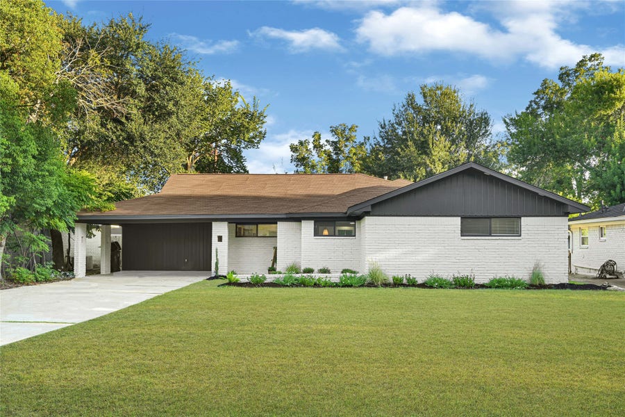 Property photo for 4834 Spellman Road, Houston, TX