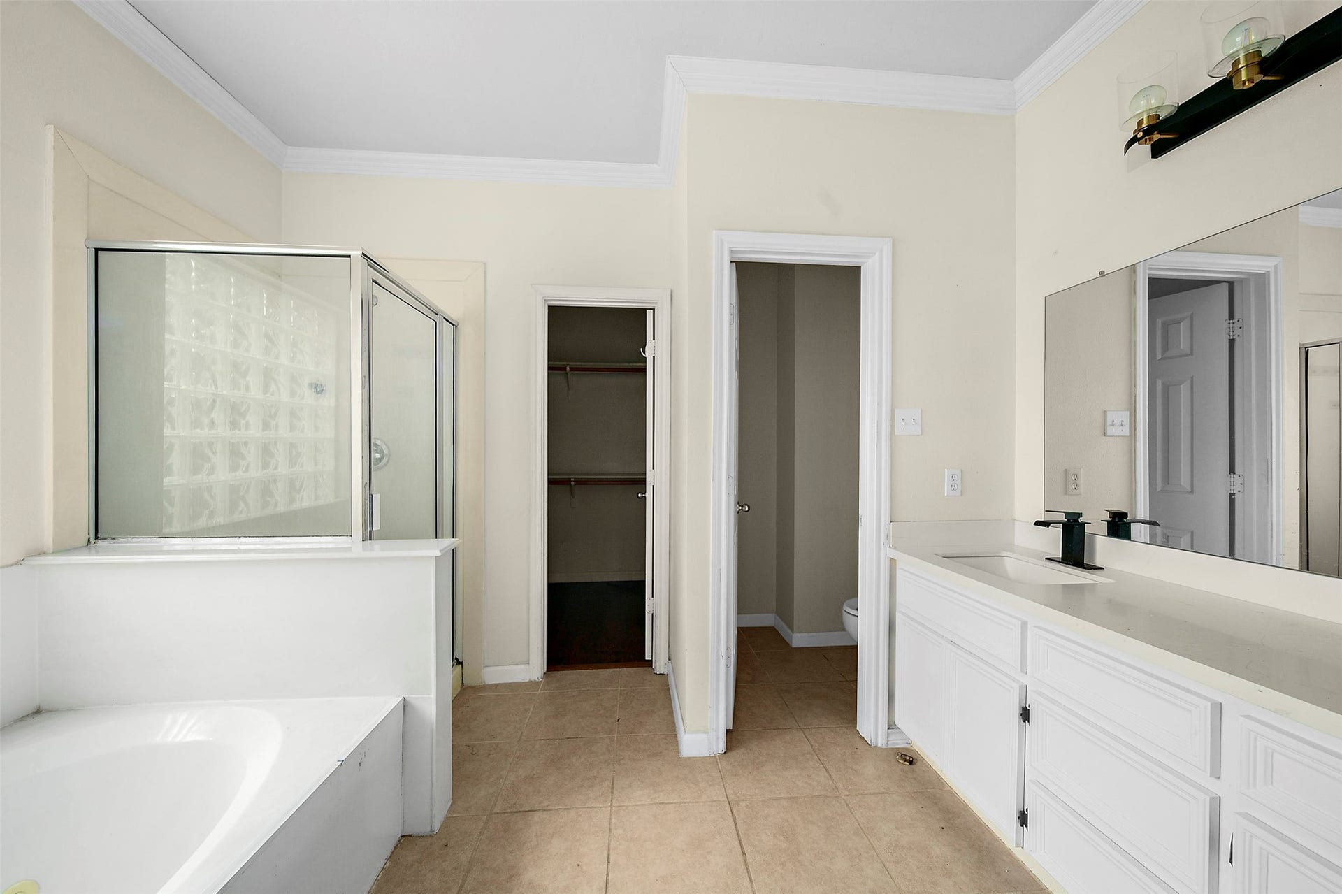 3603 Lauderwood Lane, Katy, TX 77449 3603 Lauderwood Lane, Katy, TX 77449