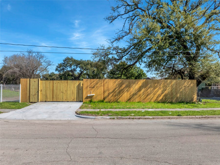 Property photo for 3822 Lavender Street, Houston, TX
