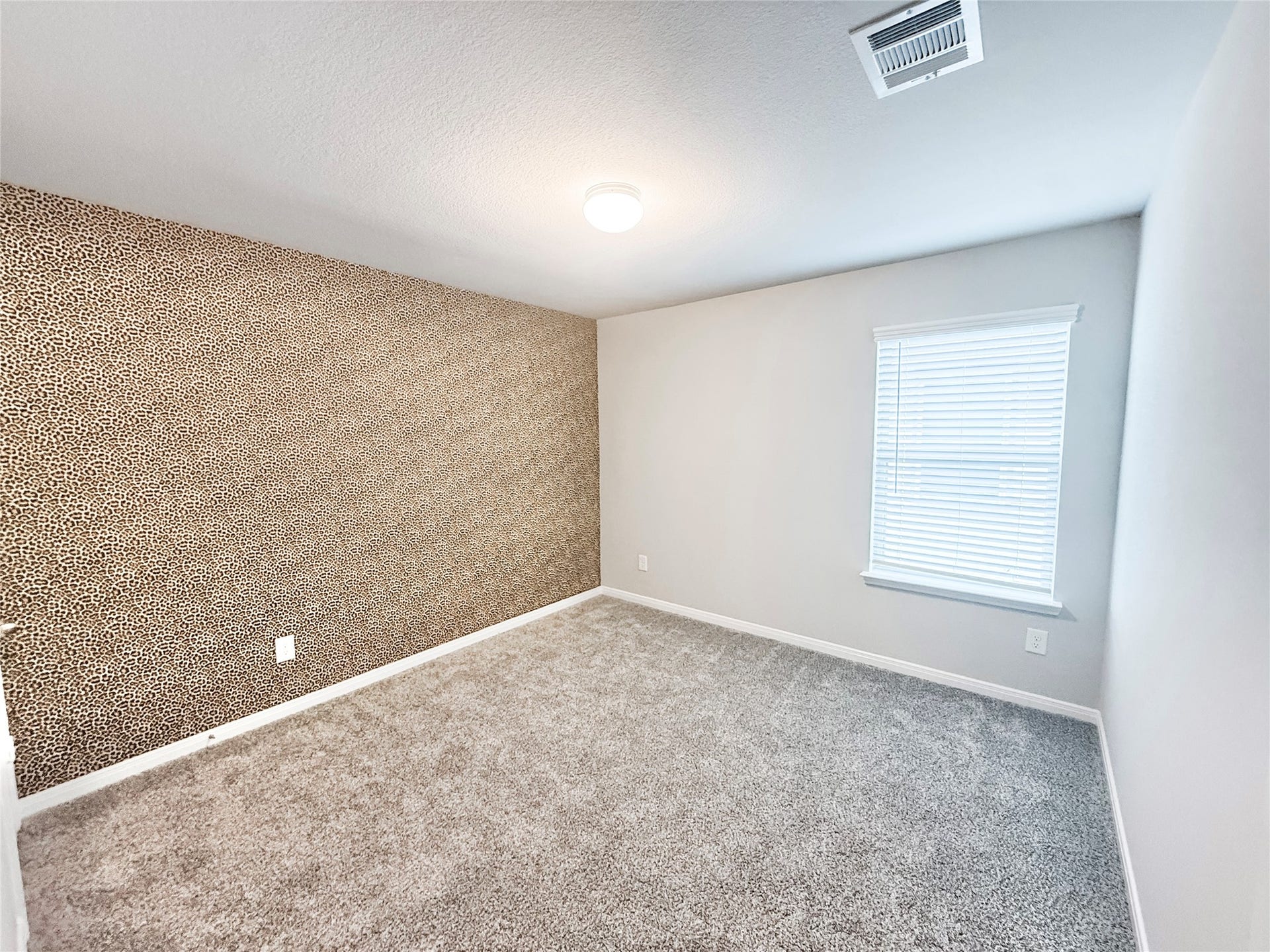 13009 Leisure Cove Drive, Texas City, TX 77568 Comfortable secondary bedroom #1