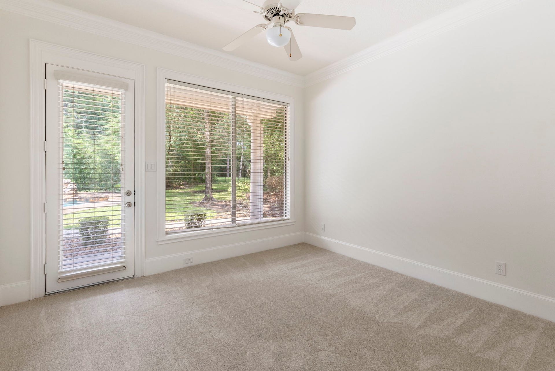 39 W Bracebridge Circle, The Woodlands, TX 77382 39 W Bracebridge Circle, The Woodlands, TX 77382