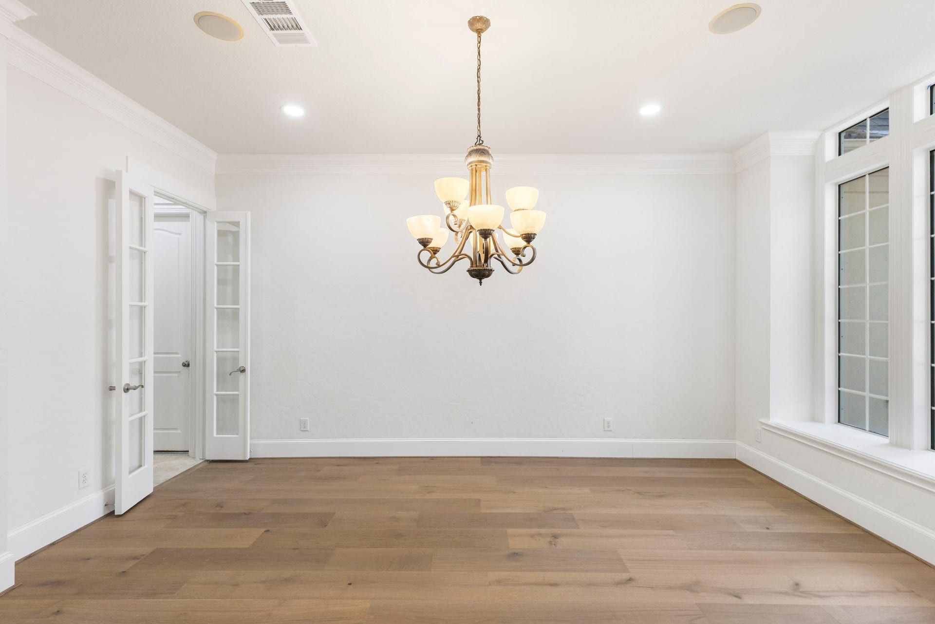 39 W Bracebridge Circle, The Woodlands, TX 77382 39 W Bracebridge Circle, The Woodlands, TX 77382