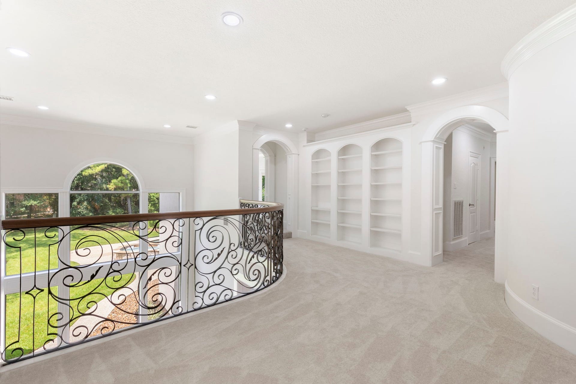39 W Bracebridge Circle, The Woodlands, TX 77382 39 W Bracebridge Circle, The Woodlands, TX 77382