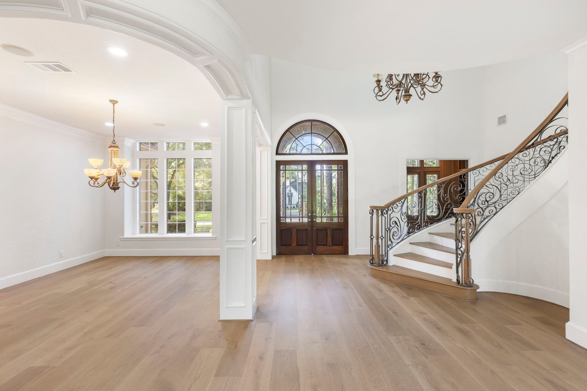 39 W Bracebridge Circle, The Woodlands, TX 77382 39 W Bracebridge Circle, The Woodlands, TX 77382