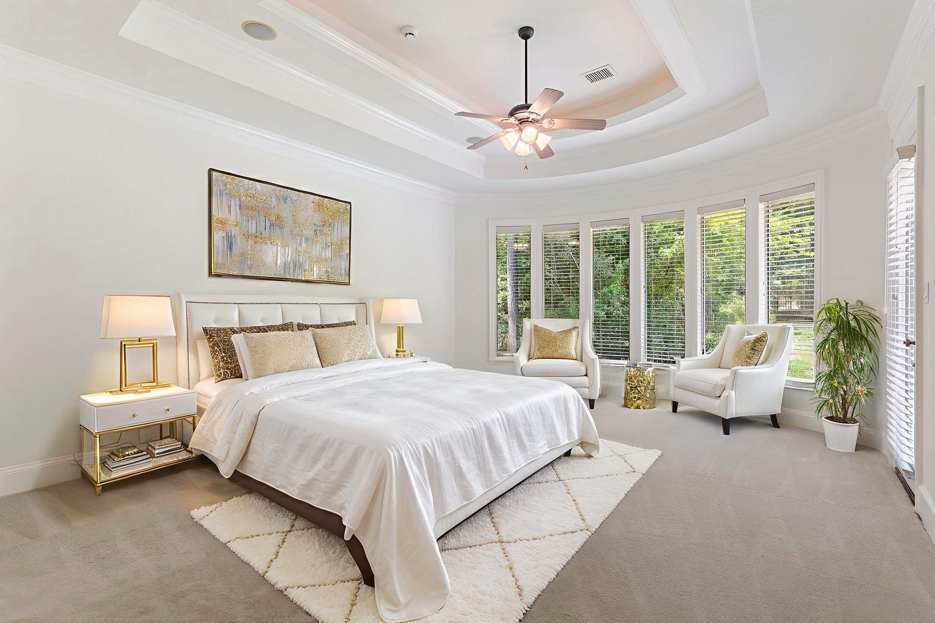 39 W Bracebridge Circle, The Woodlands, TX 77382 Staged - Primary Bedroom