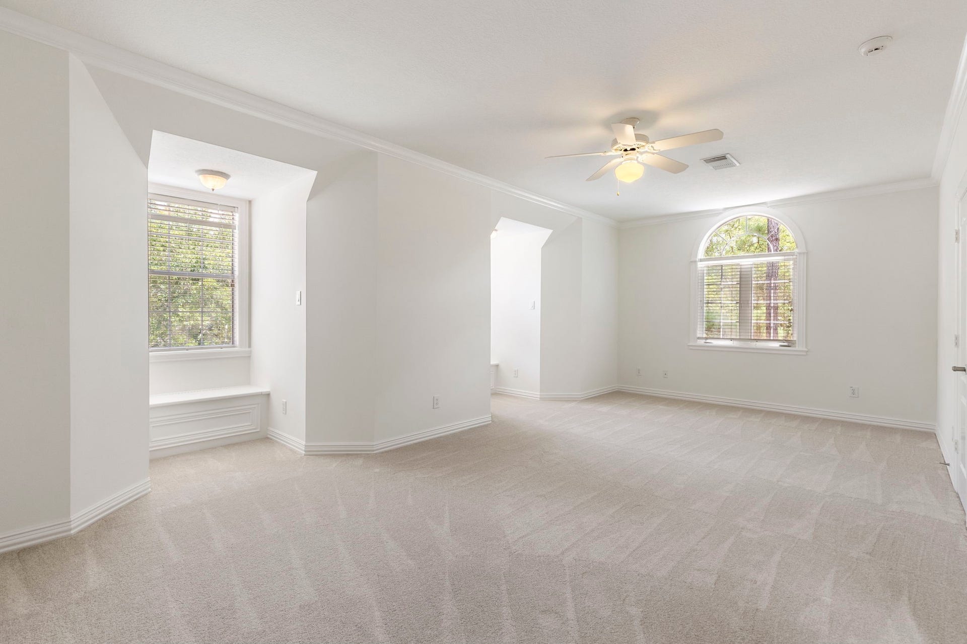 39 W Bracebridge Circle, The Woodlands, TX 77382 39 W Bracebridge Circle, The Woodlands, TX 77382