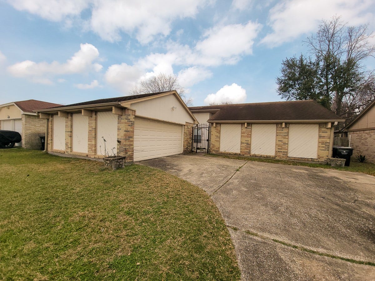 3430 Hombly Road, Houston, TX 77066 3430 Hombly Road, Houston, TX 77066