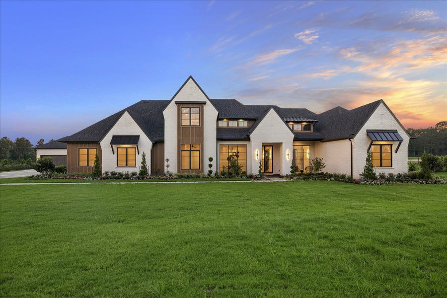 Property photo for 2020 Stallion Lakes Avenue, Hockley, TX