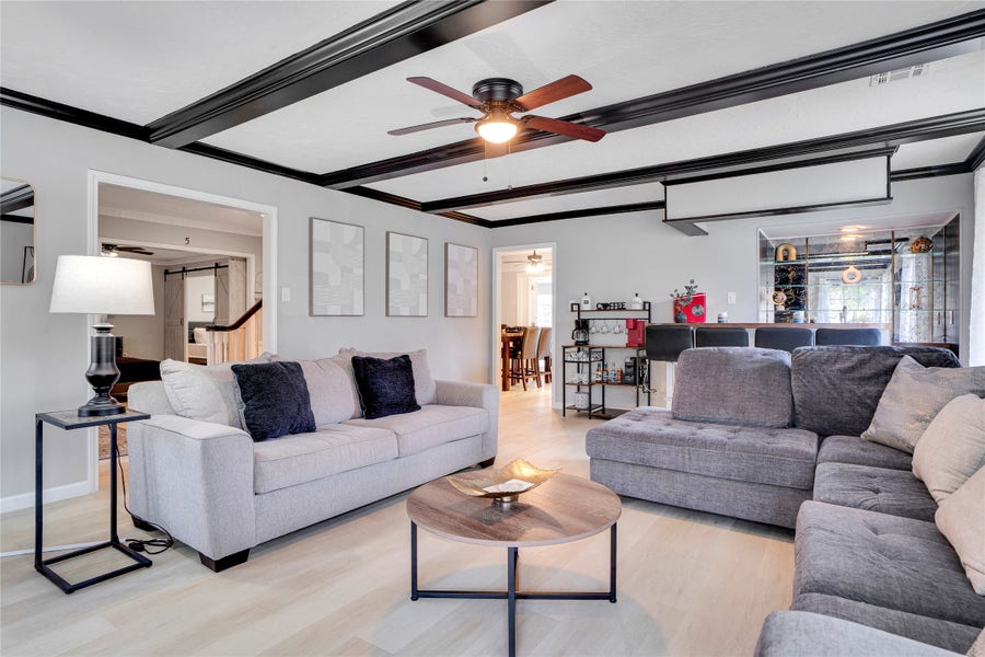 Property photo for 1523 Saddlecreek Drive, Houston, TX