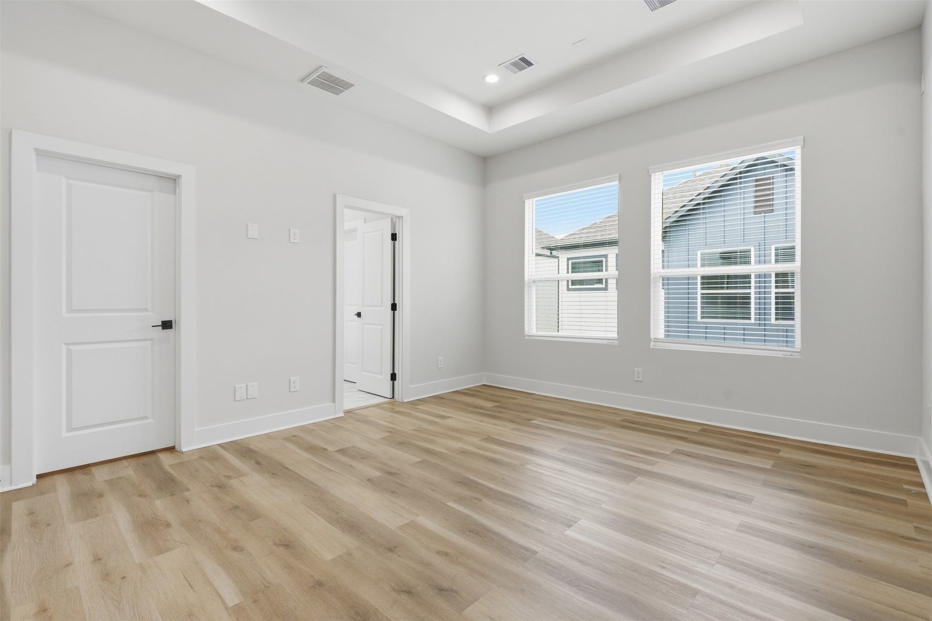 2304 Hoskins Drive, #C, Houston, TX 77080 2304 Hoskins Drive, #C, Houston, TX 77080