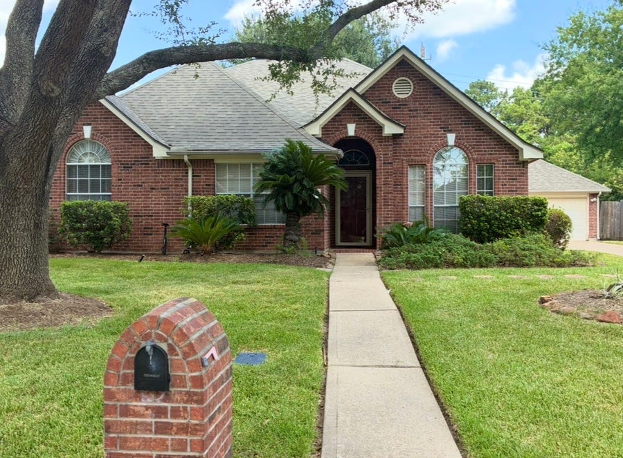 Property photo for 3310 Elmcrest Drive, Houston, TX