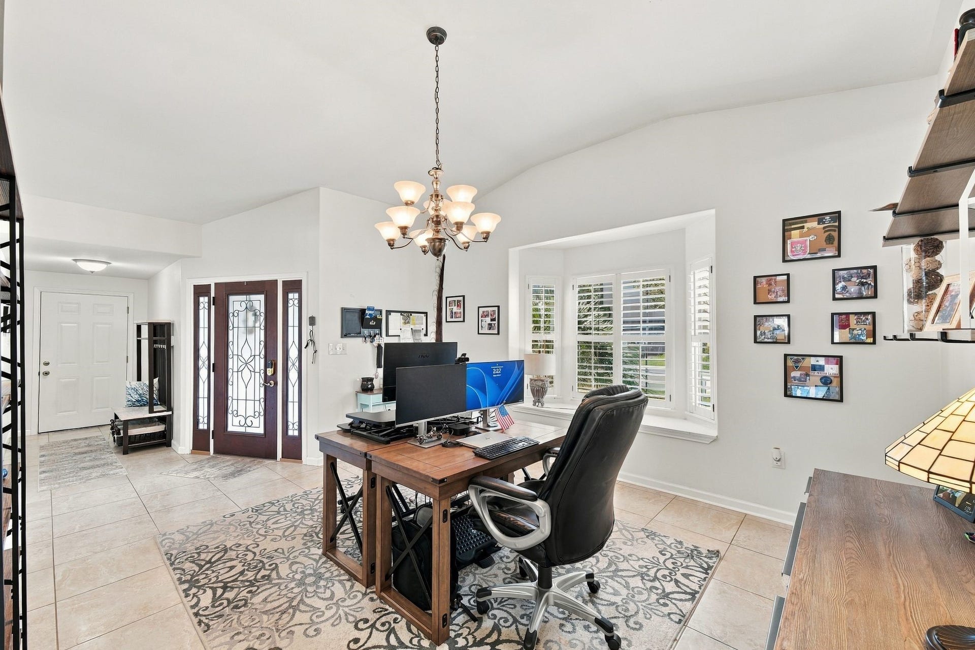 10 Harbor Lane, Kemah, TX 77565 The dining room is currently being used as a home office.