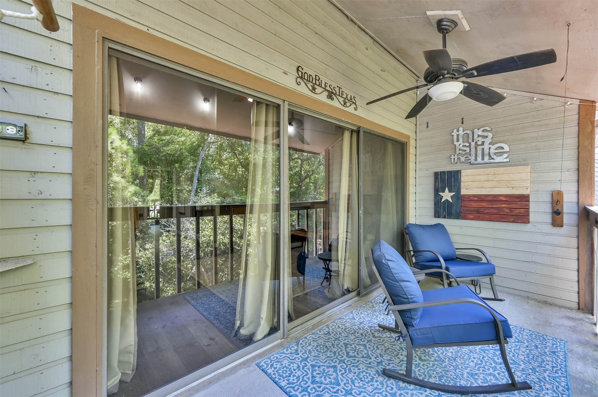 Back patio off the living room