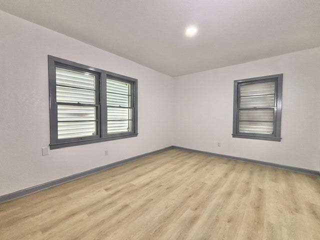 2419 Meadow Lane, La Marque, TX 77568 Second bedroom