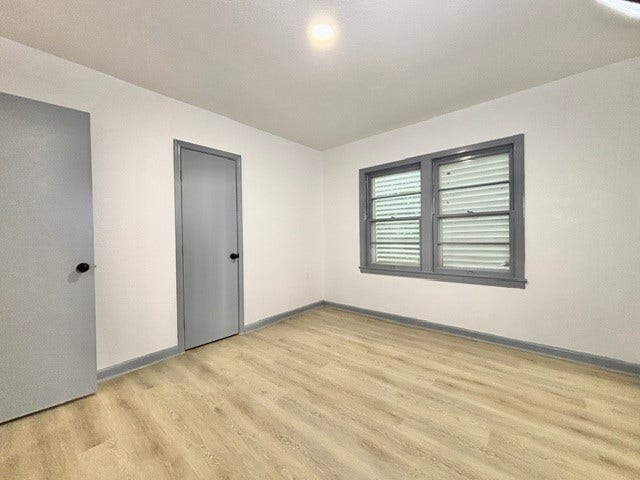 2419 Meadow Lane, La Marque, TX 77568 First bedroom