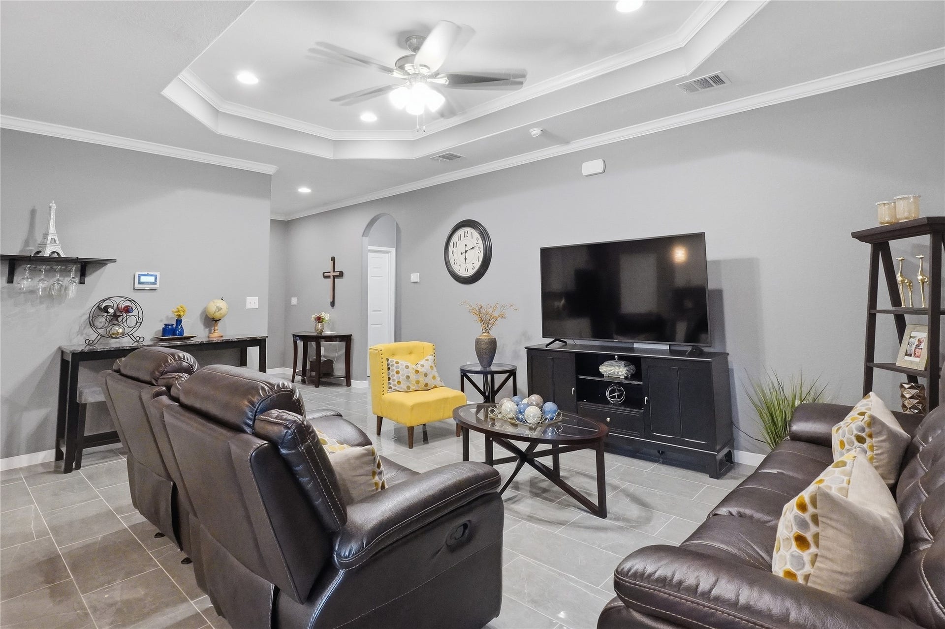 2108 Garvey Drive, Pasadena, TX 77506