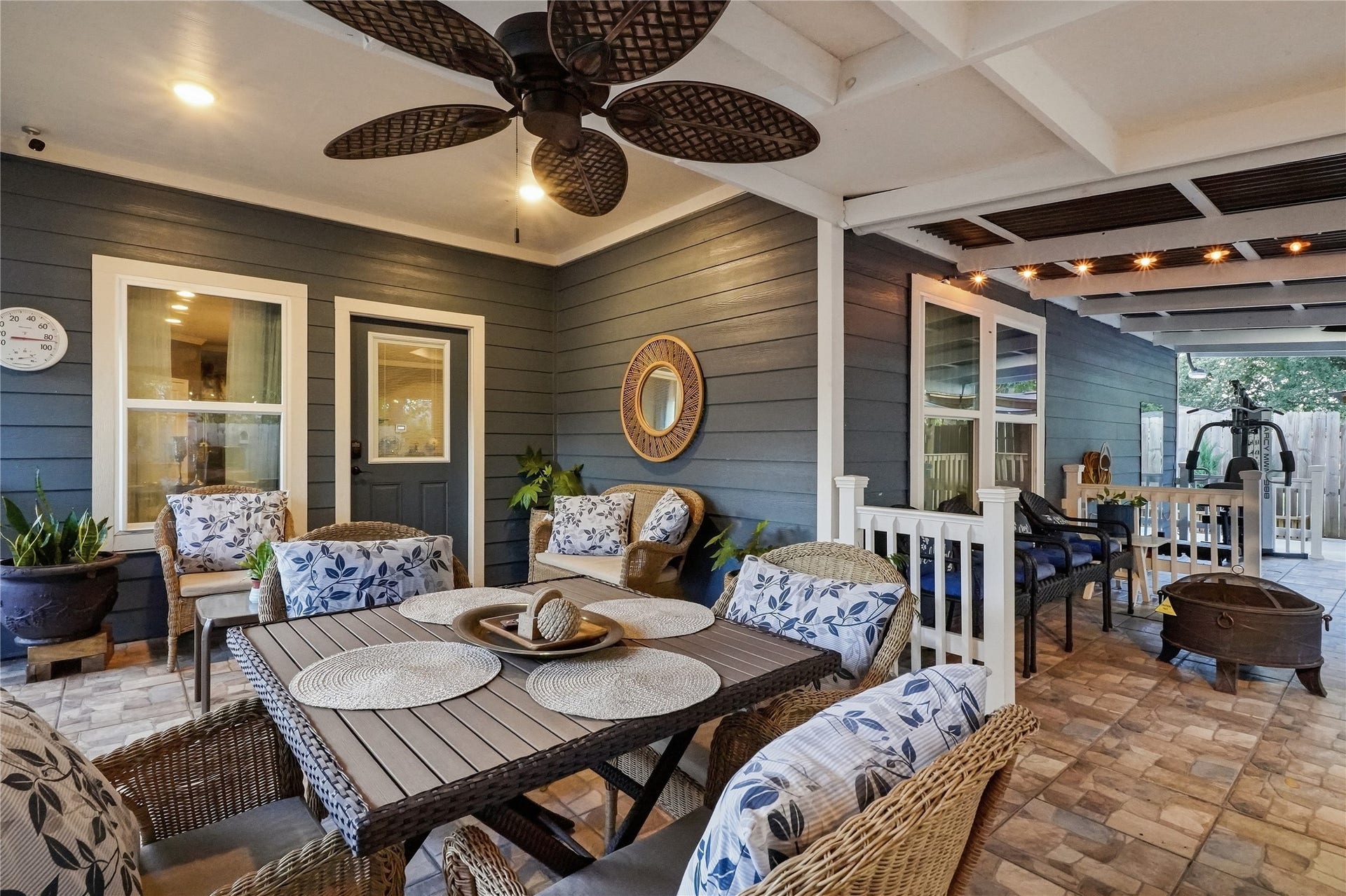2108 Garvey Drive, Pasadena, TX 77506