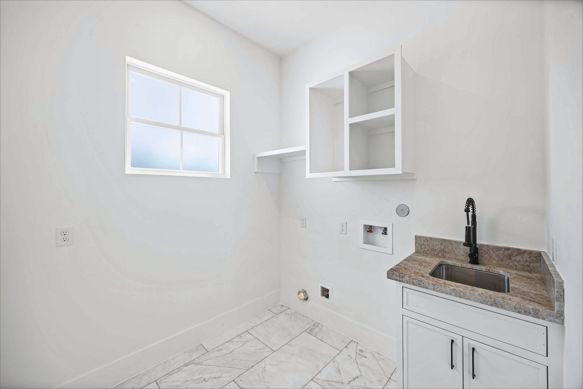 418 Eleanor Street, Houston, TX 77009 418 Eleanor Street, Houston, TX 77009