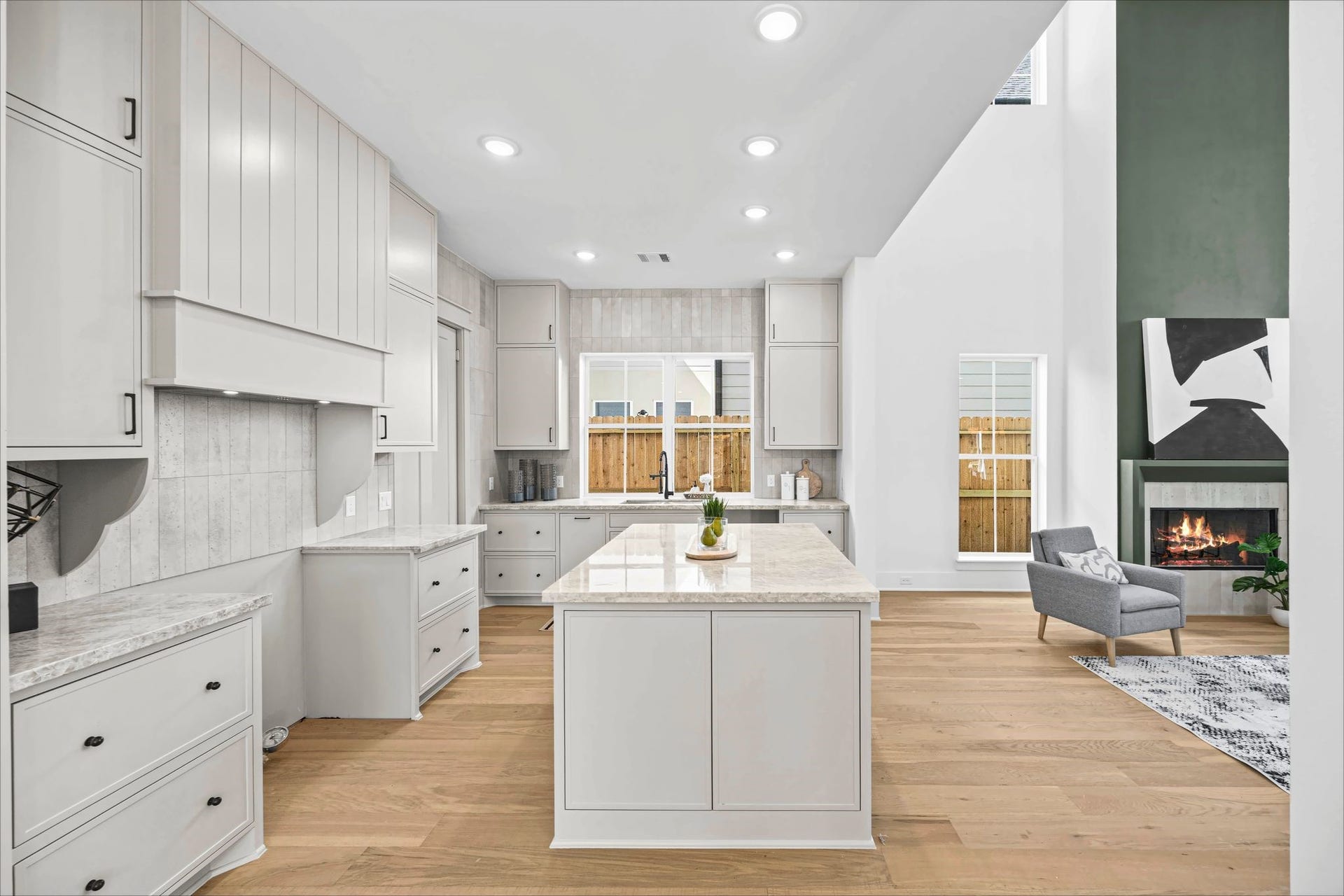 418 Eleanor Street, Houston, TX 77009 418 Eleanor Street, Houston, TX 77009