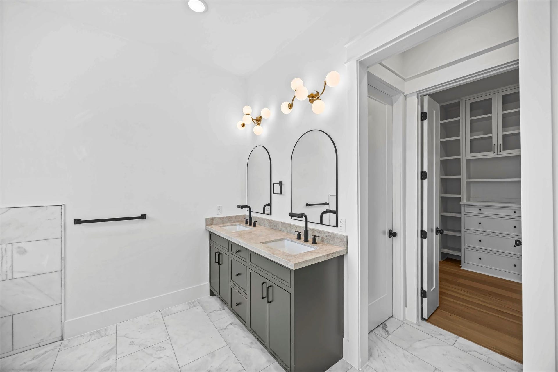 418 Eleanor Street, Houston, TX 77009 418 Eleanor Street, Houston, TX 77009
