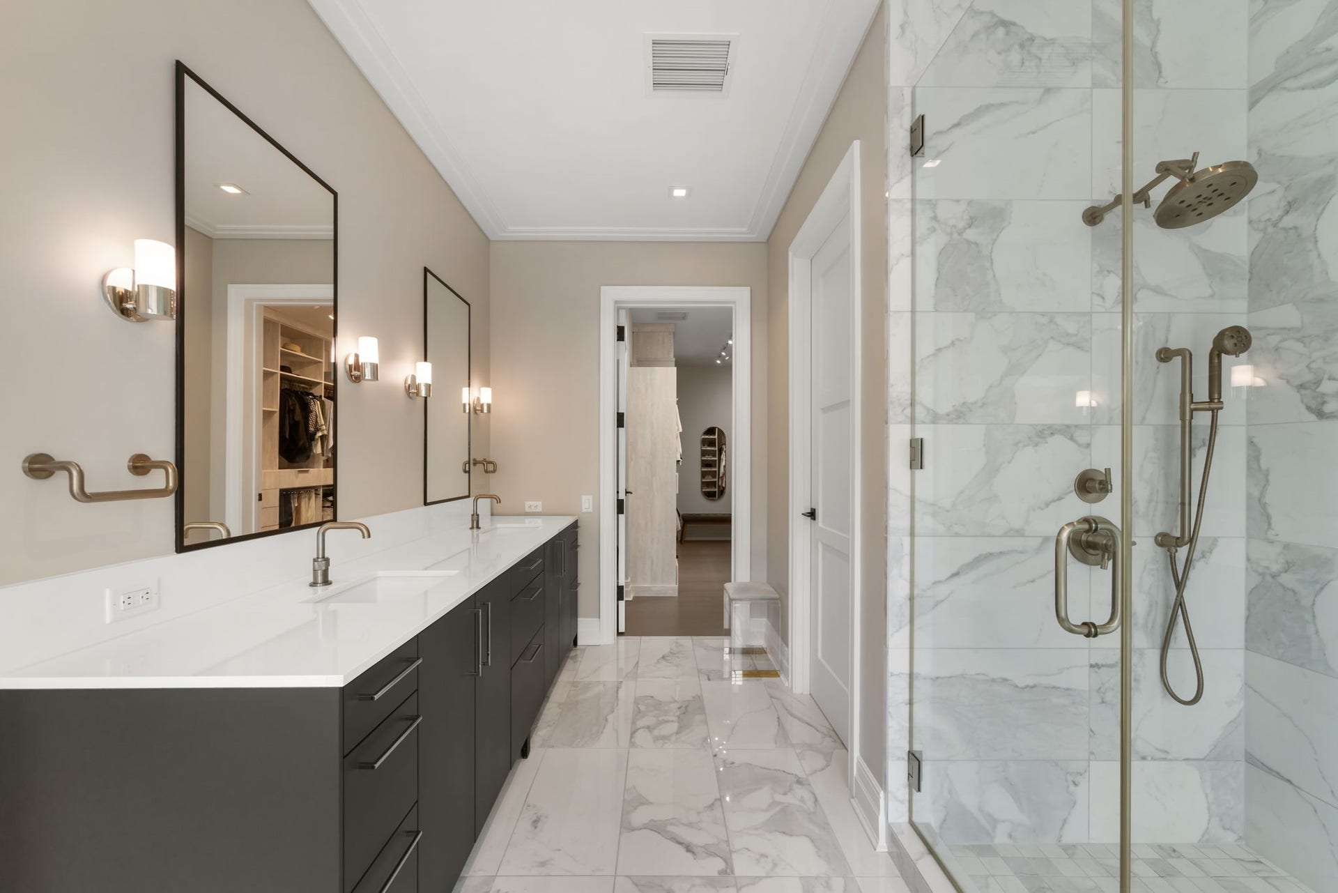 6017 Memorial Drive, #305, Houston, TX 77007 6017 Memorial Drive, #305, Houston, TX 77007